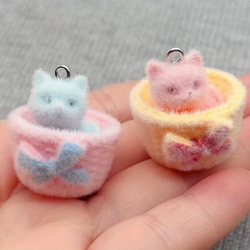 4個入り3Dぬいぐるみ樹脂製猫ペンダント、DIYジュエリー製 - Jewelry Making Party のレビューと価格