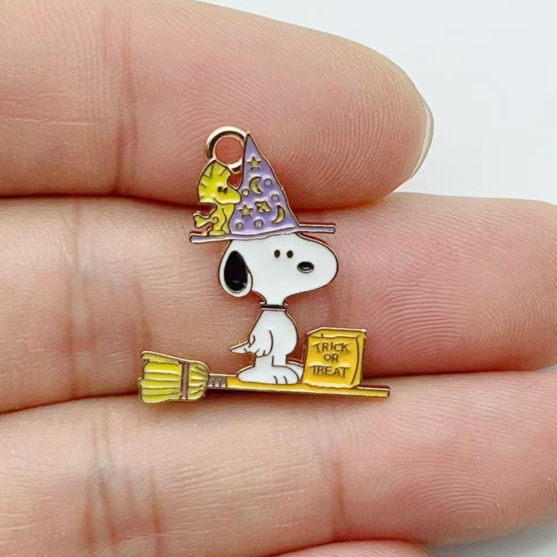 10 個かわいいハロウィン漫画子犬合金エナメルチャームカボチ - Jewelry Making Party のレビューと価格