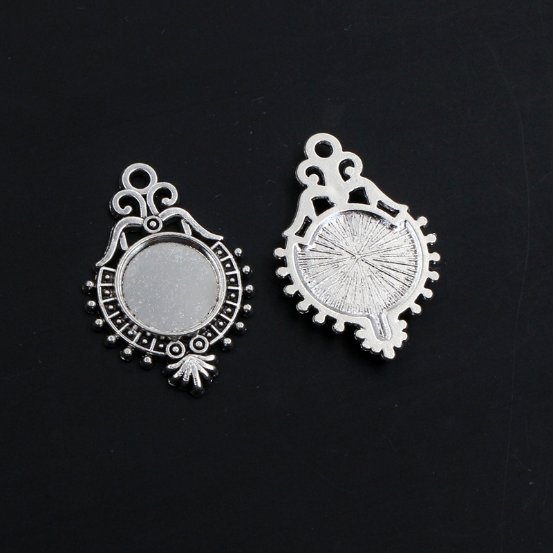 20個10mmインナーサイズビンテージ合金金属ペンダントカボ - Pendant Blank Bezel のレビューと価格